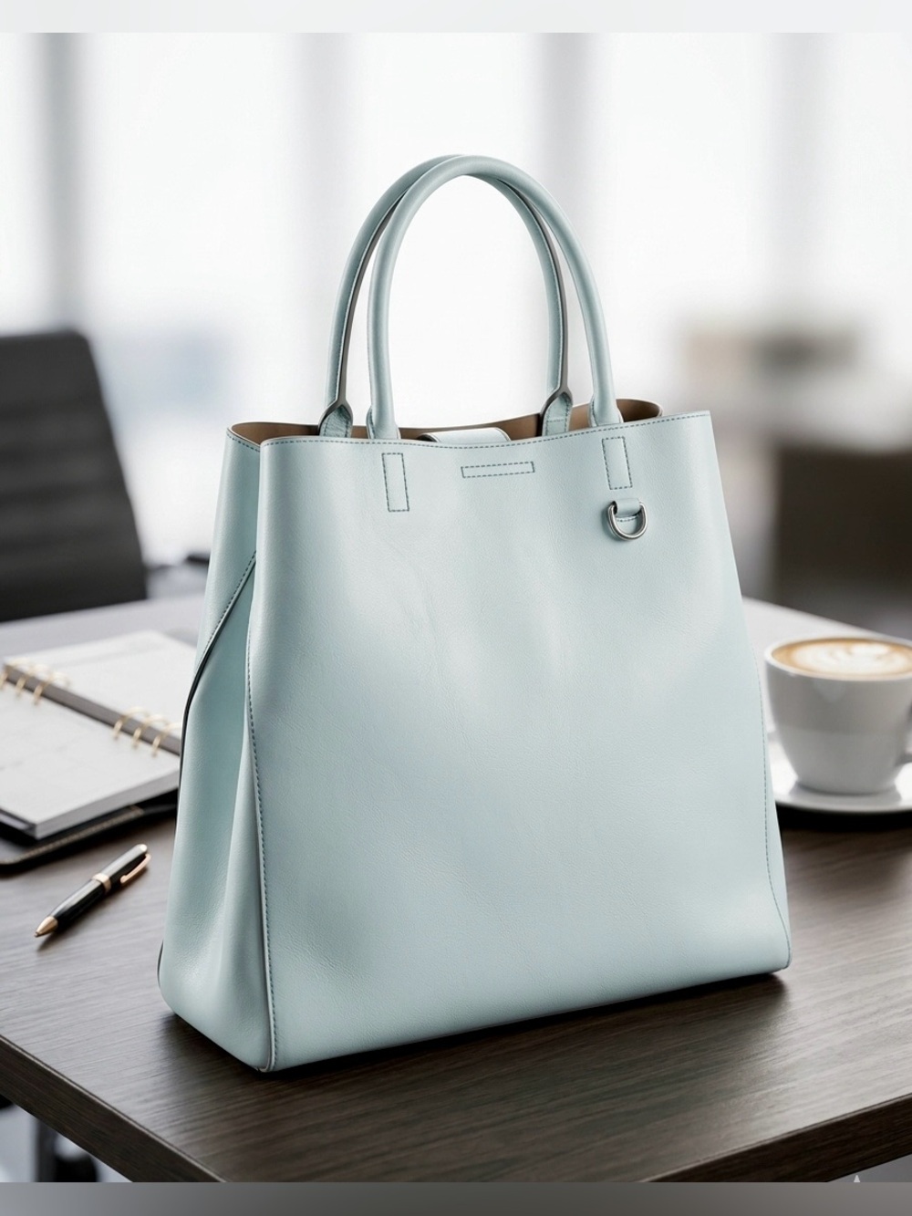 ✨ Banana Republic Genuine Leather Caryall Tote Bag Ice Blue White Spring ✨